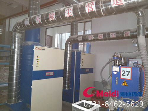 車(chē)間濾筒脈沖除塵器