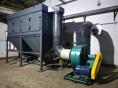 離線(xiàn)式濾筒除塵器在岳陽(yáng)化工投入運(yùn)行！